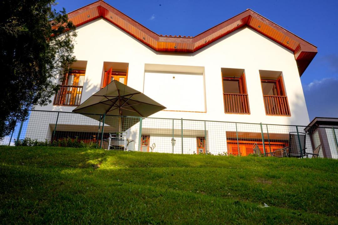 Pousada Hortela Campos do Jordao Exterior photo